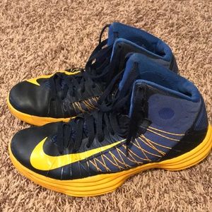Nike Hyperdunk Basketball Shoes